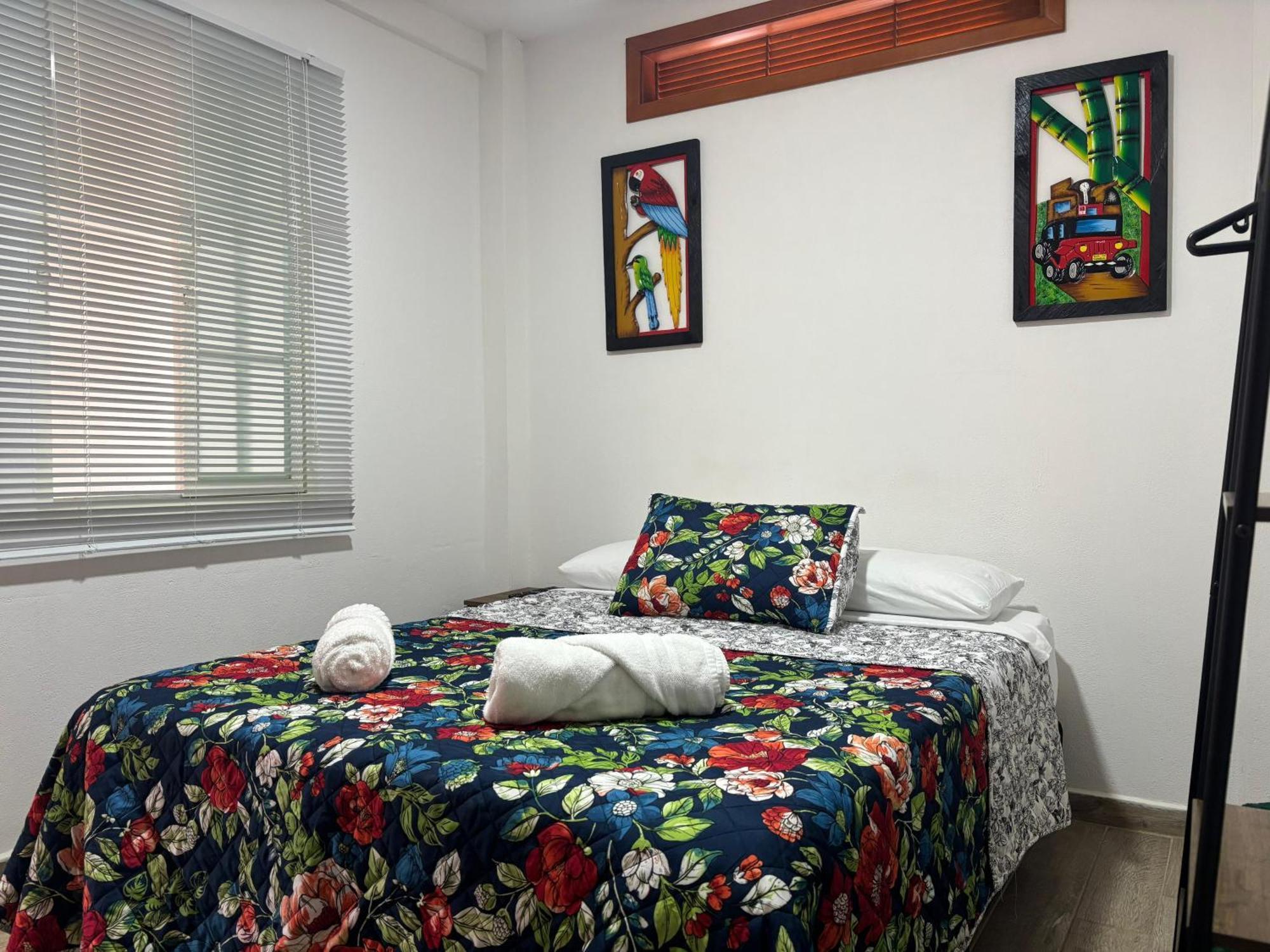 Hotel Hc Helena Filandia Habitación foto